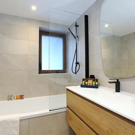 Appartement Courchevel, 4 Pieces, 6 Personnes - Fr-1-575-205